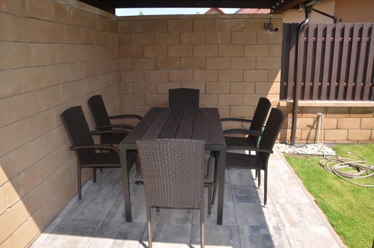 Apartmany Za Dvorem Velke Pavlovice Ngoại thất bức ảnh
