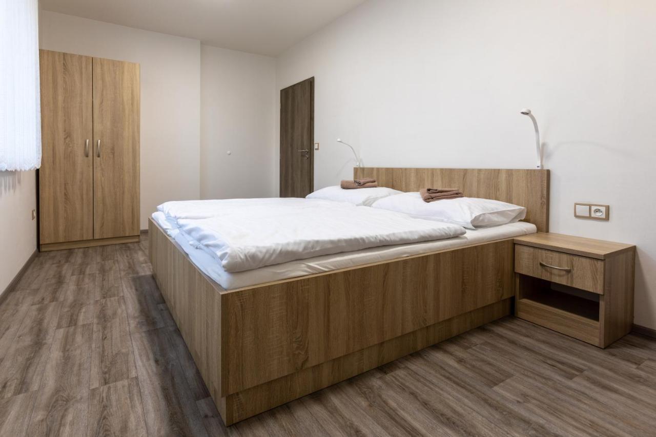 Apartmany Za Dvorem Velke Pavlovice Ngoại thất bức ảnh