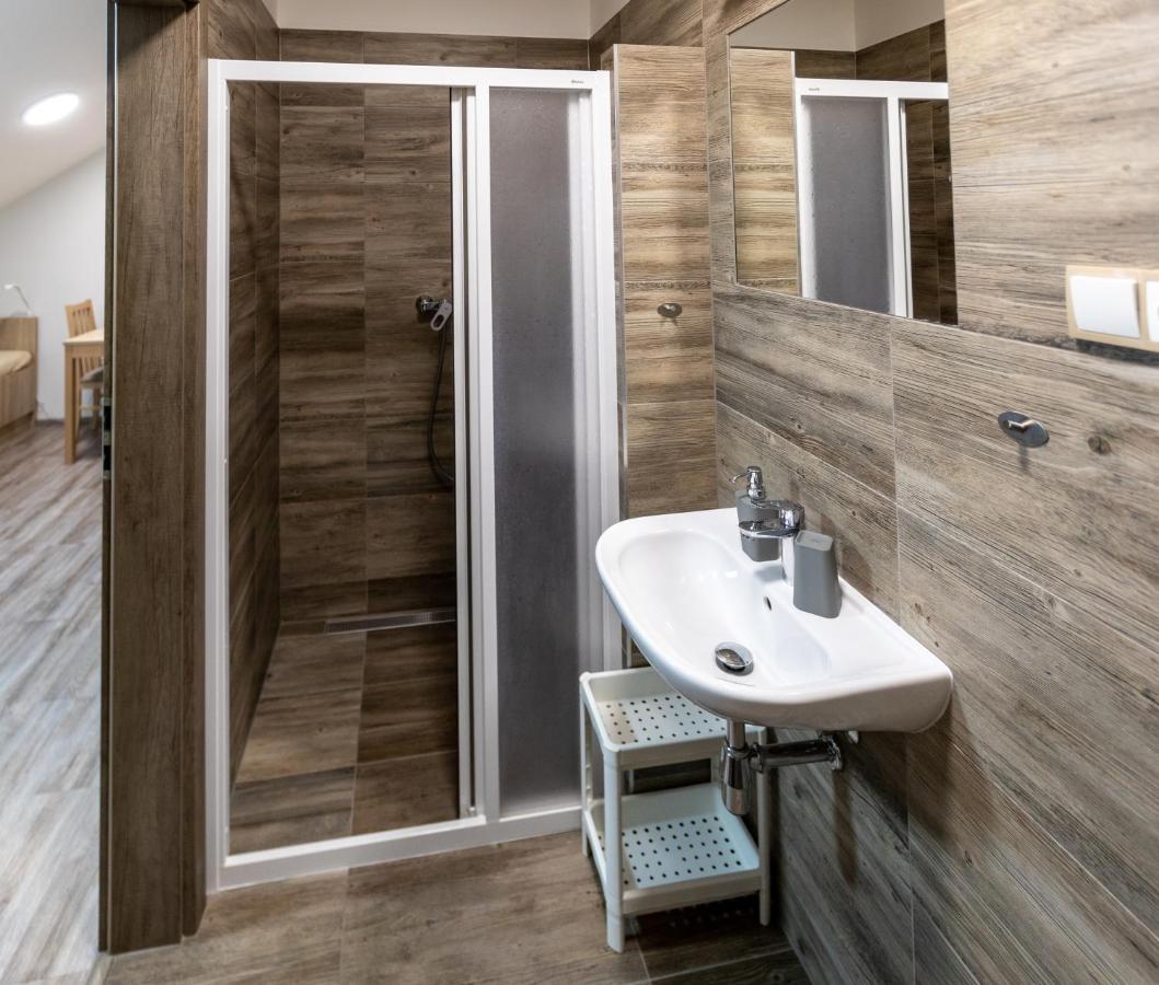 Apartmany Za Dvorem Velke Pavlovice Ngoại thất bức ảnh